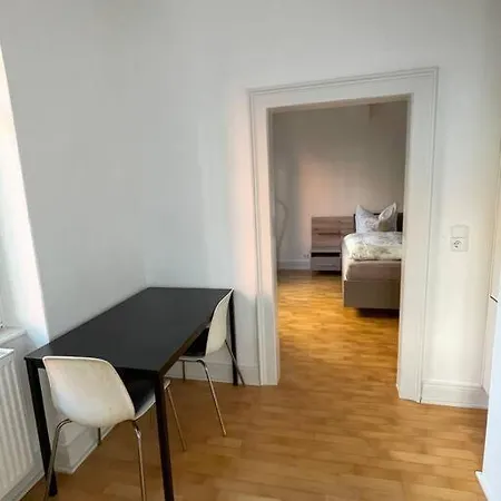 Helle Mitten In Der Altstadt Apartment